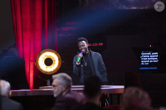 Exclusif - Dadju (Dadju Djuna) - Enregistrement de l'émission "On est presque en direct" (OEED), présentée par L.Ruquier, et diffusée sur France 2 le 12 décembre 2020 © Jack Tribeca / Bestimage 