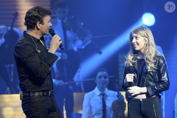 Tony Carreira et sa fille Sara - Concert exceptionnel de Tony Carreira au Palais des Sports à Paris, le 12 avril 2014. 