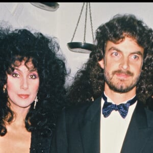 Archives - La chanteuse Cher et son compagnon au festival de Cannes en 1985.