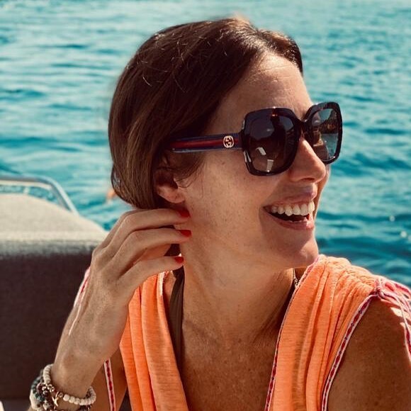 Mareva Galanter souriante sur Instagram, août 2020