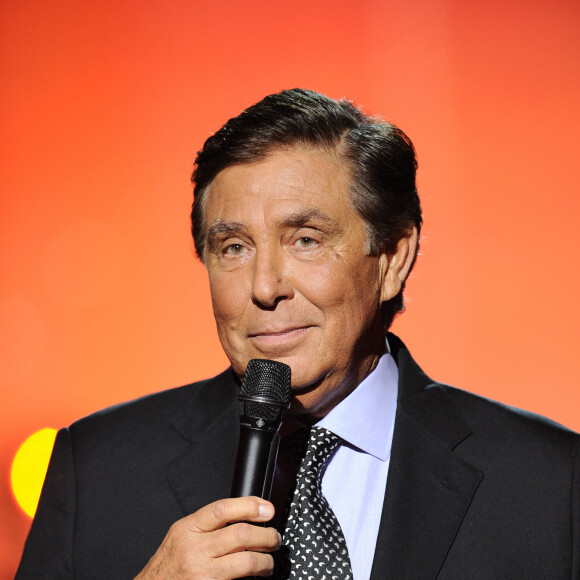 Exclusif - Jean-Pierre Foucault - Surprises - Enregistrement de l'émission "La Chanson secrète 4", qui sera diffusée le 4 janvier 2020 sur TF1, à Paris. Le 17 décembre 2019 © Gaffiot-Perusseau / Bestimage