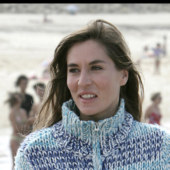 Mathilde Seigner et Claude Brasseur - Tournage du film "Camping" en Gironde, en 2005.