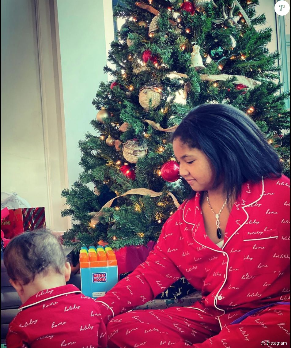 Violet Madison sur Instagram (décembre 2020).