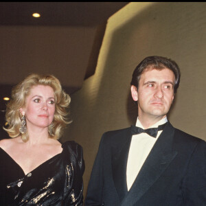 Catherine Deneuve et Pierre Lescure lors d'une soirée pour la suite du film "Subway" en 1985.