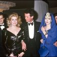 Catherine Deneuve, Pierre Lescure, Isabelle Adjani lors d'une soirée pour la suite du film "Subway" en 1985.