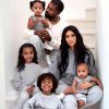 Illustration carte de noël famille Kardashian - Kim Kardashian sur le plateau de l'émission Ellen DeGeneres à Los Angeles.
