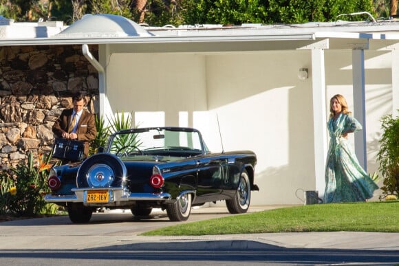 Exclusif - Harry Styles, Florence Pugh sur le tournage du film "Don't Worry Darling" à Palm Springs, le 1er décembre 2020.