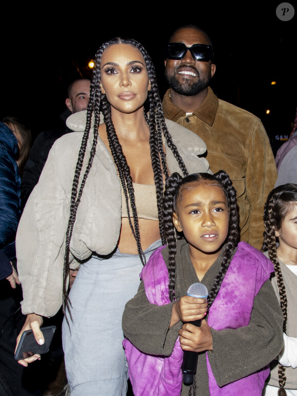 Exclusif - Kim Kardashian, Kanye West, North West - K.West présente sa 8ème collection Yeezy au siège du Parti Communiste à Paris le 2 mars 2020. De nombreux fans se sont déplacés pour assister à l'évènement. 