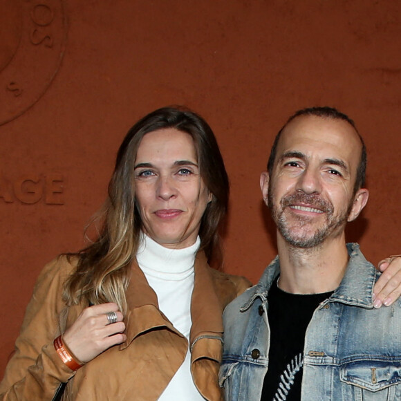 Calogero et sa compagne Marie Bastide au village des internationaux de tennis de Roland Garros le jour de la finale homme Nadal / Djokovic à Paris. Le 11 octobre 2020. © Dominique Jacovides / Bestimage