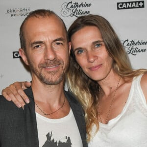 Calogero et sa compagne Marie Bastide - Soirée du pot de départ de Catherine et Liliane au théâtre Bobino à Paris. © Coadic Guirec/Bestimage