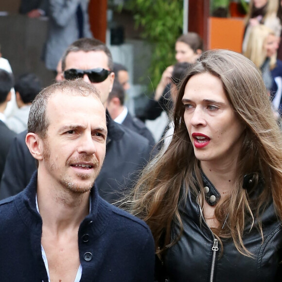 Calogero et sa compagne Marie Bastide - 15e jour des internationaux de France de Roland Garros. Le 10 juin 2012.