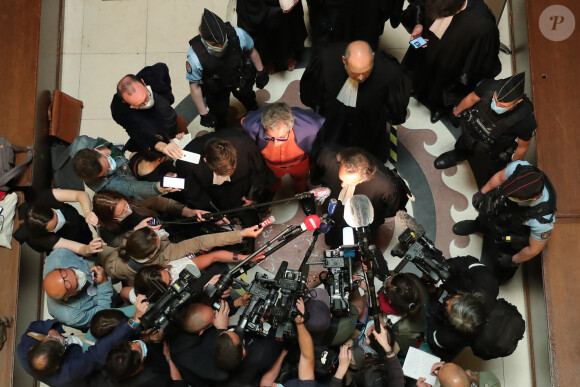 Patrick Balkany à la sortie du palais de justice de Paris après sa condamnation à cinq ans de prison ferme, le 27 mai 2020