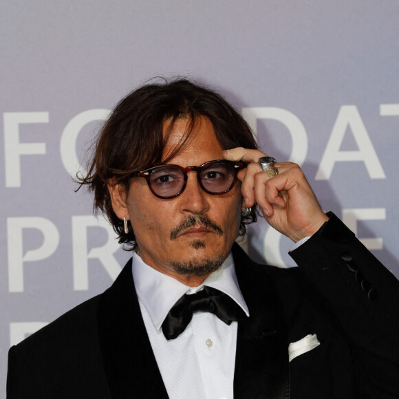Johnny Depp lors du photocall du gala "Monte-Carlo Gala for Planetary Health" organisé par la Fondation Prince Albert II de Monaco le 24 septembre 2020. © Claudia Albuquerque / Bestimage
