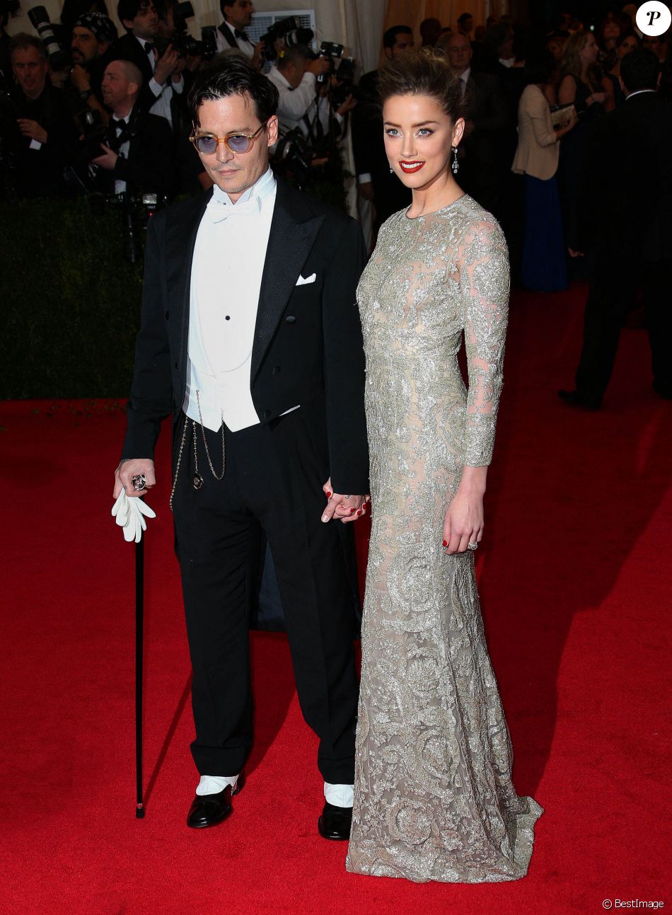 Johnny Depp et sa fiancée Amber Heard - Soirée du Met Ball / Costume Institute Gala 2014: "Charles James: Beyond Fashion" à New York, le 5 mai 2014.