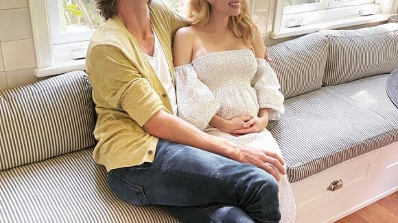 Emma Roberts maman : première photo avec son petit garçon, Garrett Hedlund aux petits soins