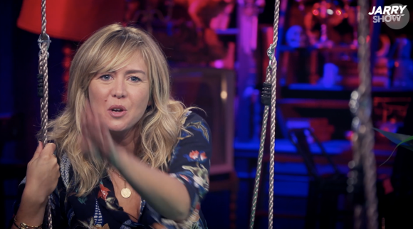 Enora Malagré se livre sur son désir de mariage et de bébé avec son amoureux Hugo, face à Jarry dans le "Jarry Show".