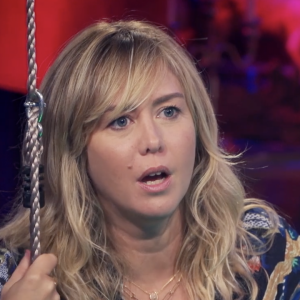 Enora Malagré se livre sur son désir de mariage et de bébé avec son amoureux Hugo, face à Jarry dans le "Jarry Show".