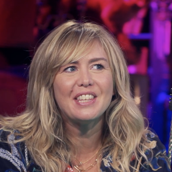 Enora Malagré se livre sur son désir de mariage et de bébé avec son amoureux Hugo, face à Jarry dans le "Jarry Show".