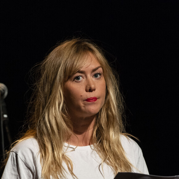 Exclusif - Enora Malagré - Soirée Innocence Forever au théâtre du gymnase à Paris le 26 novembre 2018. © Cyril Moreau-Pierre Perusseau/Bestimage