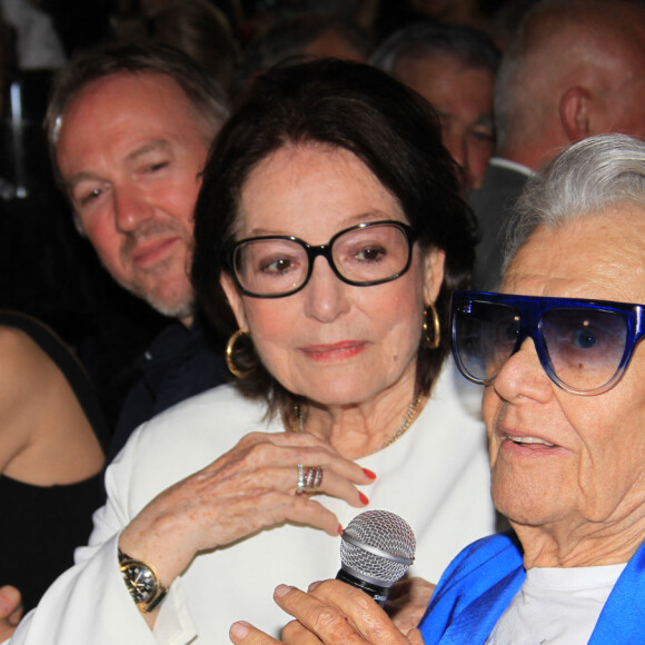 Nana Mouskouri, Michou - Michou fête son 88e anniversaire dans son cabaret avec ses amis à Paris le 18 juin 2019. © Philippe Baldini/Bestimage