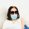 Nana Mouskouri se fait vacciner. Le 12 janvier 2021.