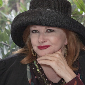 Exclusif - Catherine Jacob - People au dernier "Déjeuner d'Eté" au restaurant Le Récamier à Paris, le 29 août 2020. @ Jack tribeca / Bestimage 
