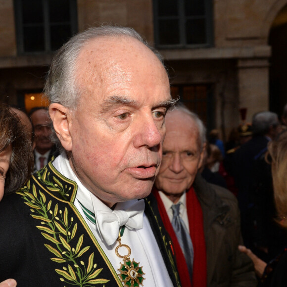 Semi-exclusif - Macha Méril et Frédéric Mitterrand lors de la cérémonie d'installation de F.Mitterrand à l'académie des Beaux-Arts à Paris, France, le 6 février 2020 © Veeren/Bestimage 