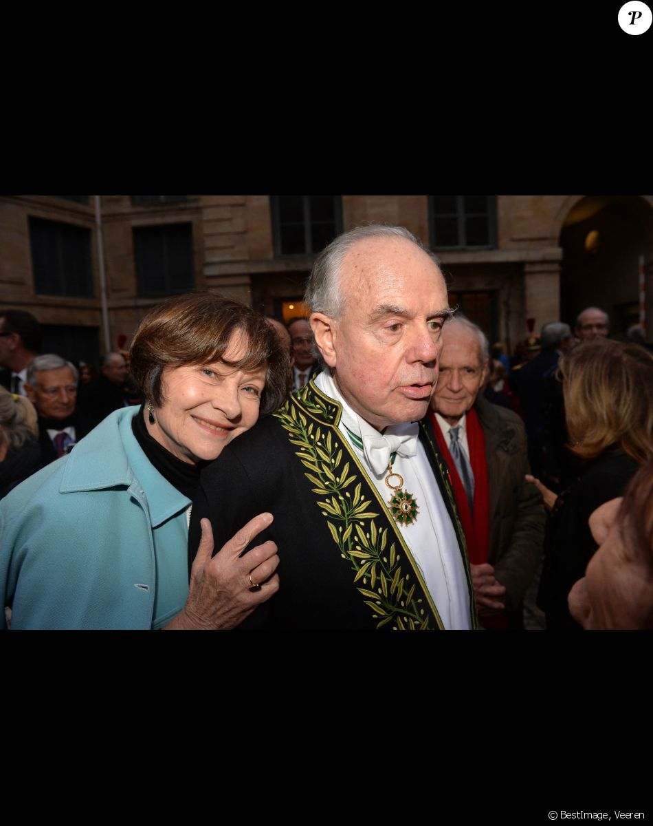 Semi-exclusif - Macha Méril et Frédéric Mitterrand lors de la cérémonie d'installation de F.Mitterrand à l'académie des Beaux-Arts à Paris, France, le 6 février 2020 © Veeren/Bestimage