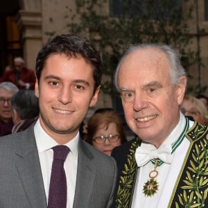 Semi-exclusif - Gabriel Attal et Frédéric Mitterrand lors de la cérémonie d'installation de F.Mitterrand à l'académie des Beaux-Arts à Paris, France, le 6 février 2020 © Veeren/Bestimage 