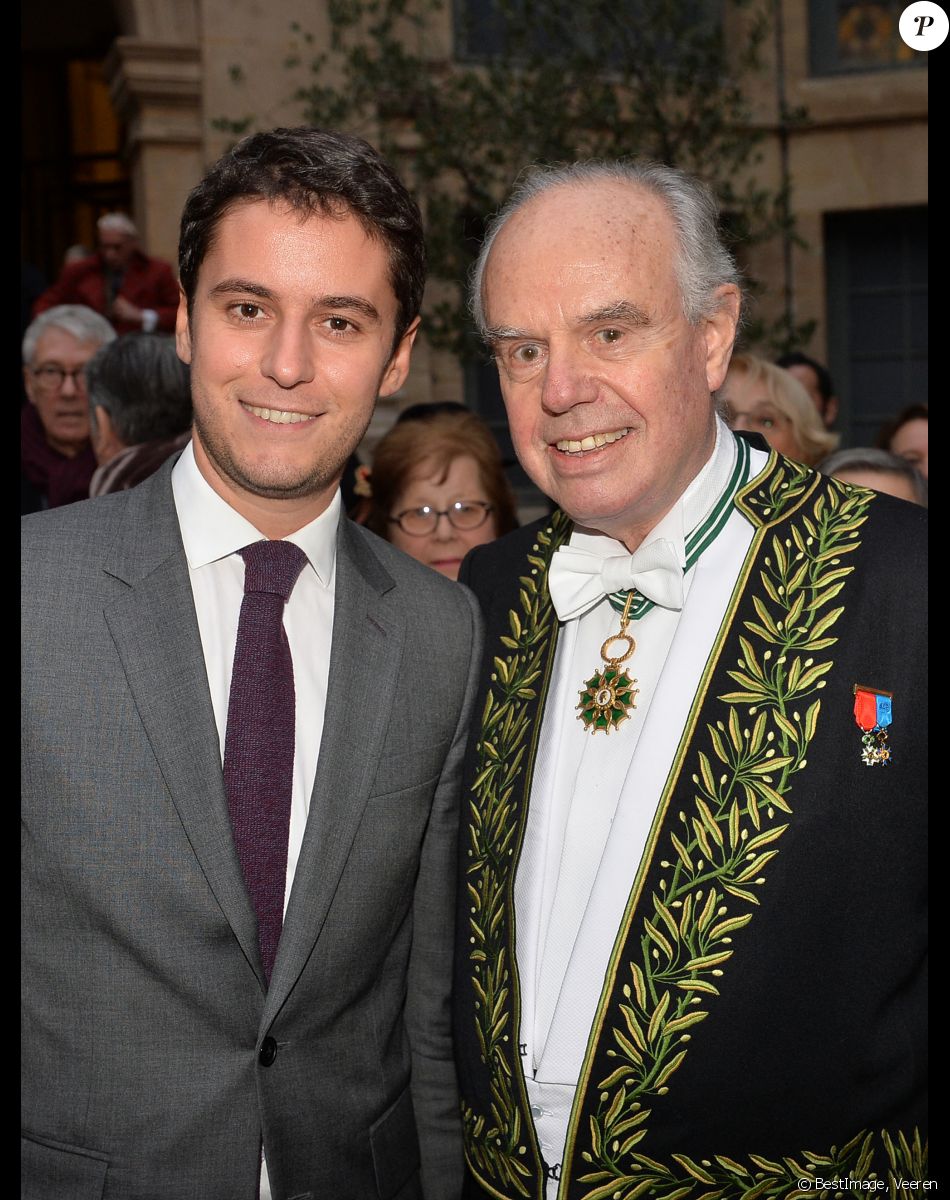Semi-exclusif - Gabriel Attal et Frédéric Mitterrand lors de la cérémonie d'installation de F.Mitterrand à l'académie des Beaux-Arts à Paris, France, le 6 février 2020 © Veeren/Bestimage