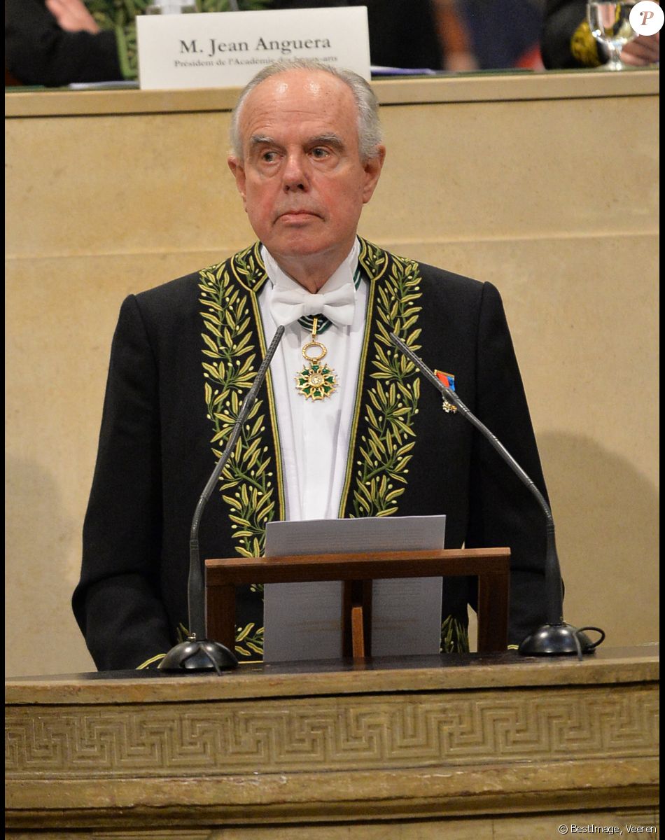 Frédéric Mitterrand lors de la cérémonie d'installation de F.Mitterrand à l'académie des Beaux-Arts à Paris, France, le 6 février 2020 © Veeren/Bestimage