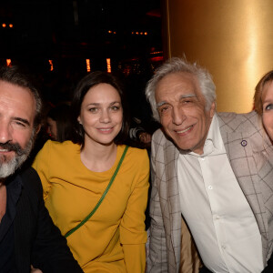 Jean Dujardin, sa compagne Nathalie Péchalat, Gérard Darmon et sa femme Christine lors de l'after party du film "Chacun sa vie" à L'Arc à Paris, France, le 13 mars 2017. © Rachid Bellak/Bestimage