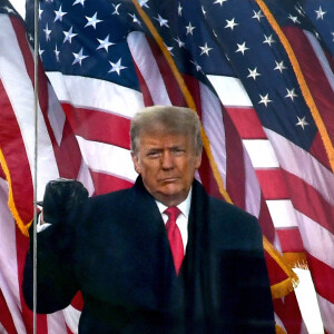 Le président Donald Trump prononce un discours de protestation contre la certification de l'élection de Joe Biden par le Congrès devant le parc de l'Ellipse à Washington le 6 janvier 2021. © Carol Guzy/ZUMA Wire)