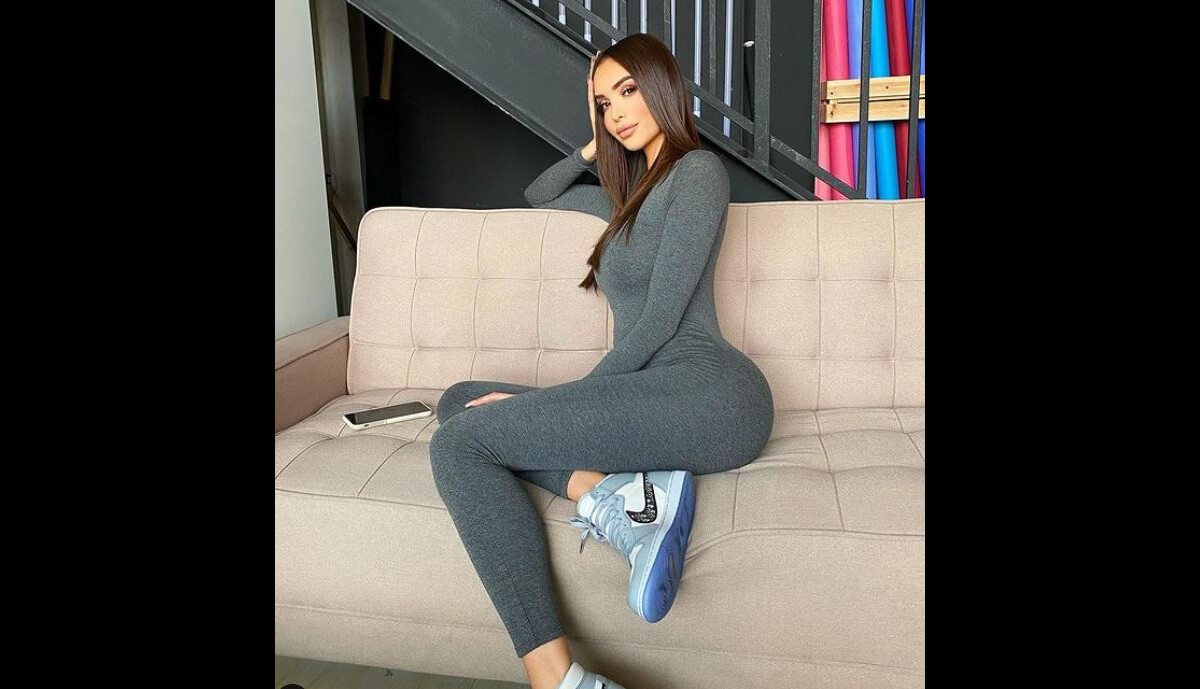 Photo Nabilla Benattia pose sur Instagram octobre 2020 Purepeople