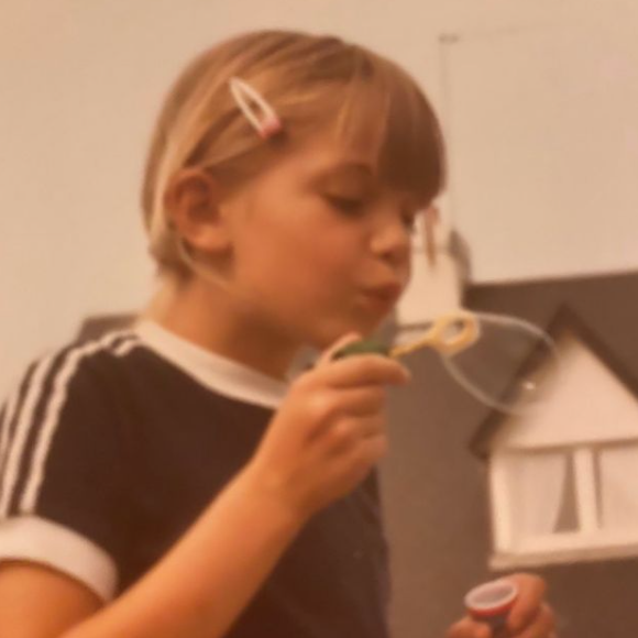 Flavie Flament à l'âge de 13 ans.