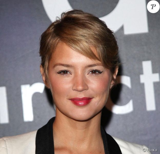 Virginie Efira Est Tres Sure D Elle Trop Purepeople