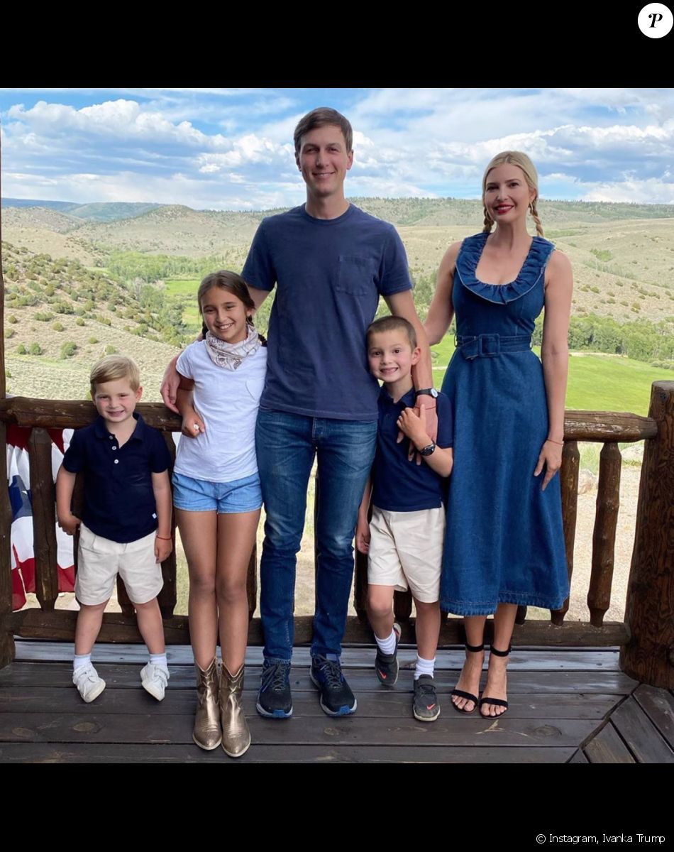 Ivanka Trump, son mari Jared Kushner et leurs 3 enfants Arabella, Joseph et Theodore en week-end pour la Fête Nationale. Juillet 2020.