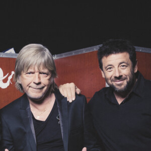 Exclusif - Julien Clerc, le chanteur Renaud (Renaud Séchan), Patrick Bruel, le chanteur Bénabar (Bruno Nicolini) - Backstage de l'émission "MerciRenaud", qui sera diffusée le samedi 17 décembre 2016 en prime time sur France 2. © Cyril Moreau/Bestimage 