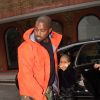 Exclusif - Kanye West et sa fille North font du shopping à Londres, le 10 octobre 2020.