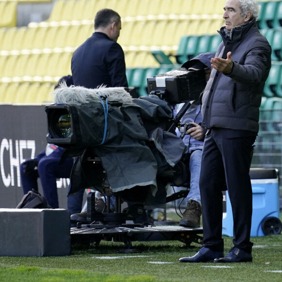 Raymond Domenech lors du match de football en ligue 1 Uber Eats Nantes contre Lens (1-1) au stade La Beaujoire à Nantes le 17 janvier 2021 © Dave Winter / Panoramic / Bestimage
