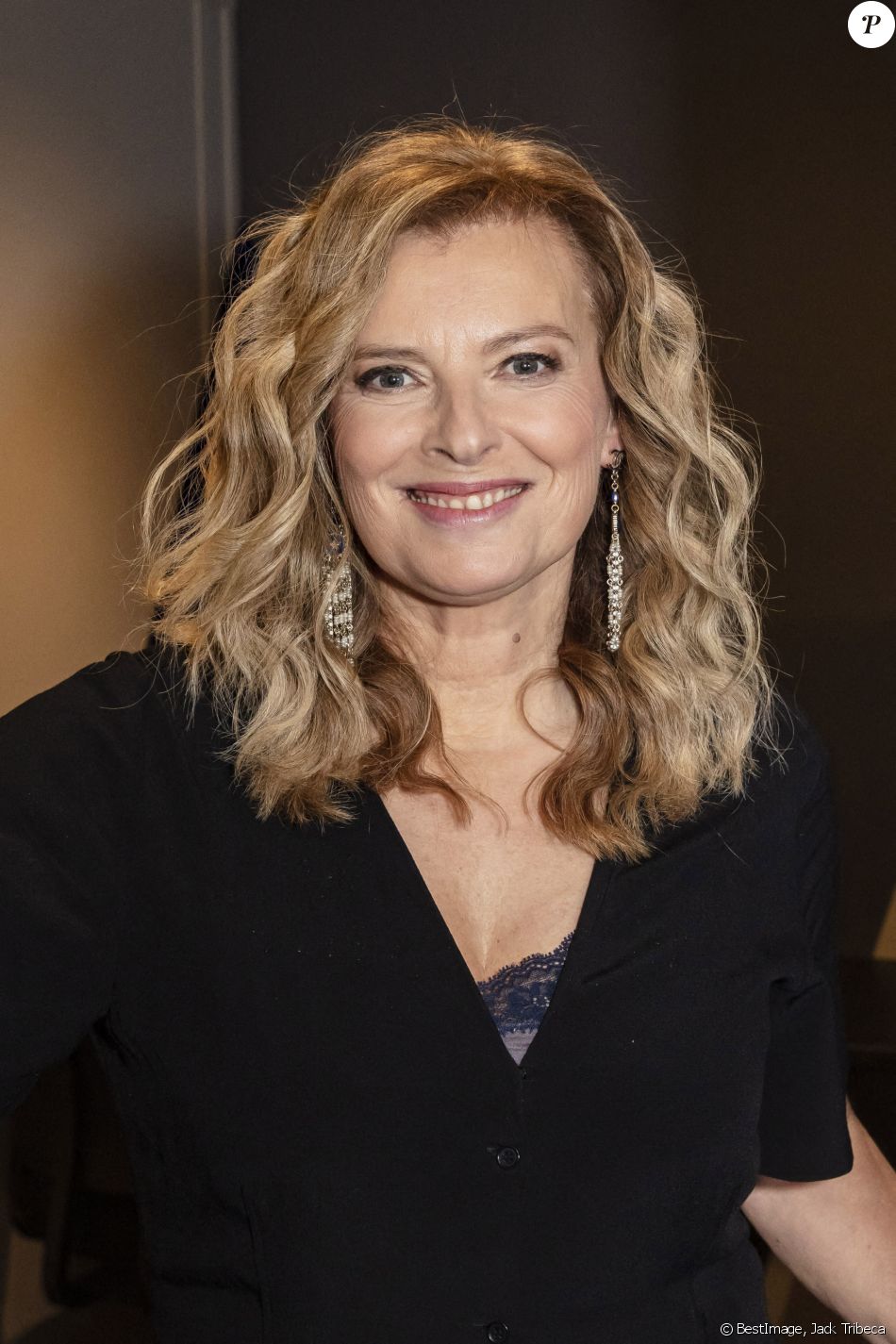 Exclusif - Valérie Trierweiler - Enregistrement de l'émission "Les Grosses Têtes", présentée par Laurent Ruquier sur France 2. Le 8 décembre 2020. © Jack Tribeca / Bestimage