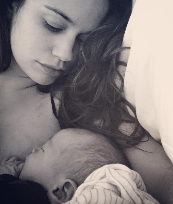 Lucie Lucas avec son fils Milo sur Instagram