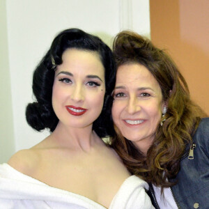 Exclusif - Backstage - Dita Von Teese et Valérie Lemercier - Dita Von Teese, guest star du "Fashion Freak Show" (Le spectacle de J.P Gaultier) pour 7 représentations aux Folies Bergère à Paris - Le 26 Janvier 2019 © Veeren Ramsamy / Bestimage 