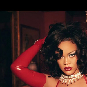 Rihanna présente sa nouvelle collection SAVAGE X FENTY pour la Saint Valentin. 
