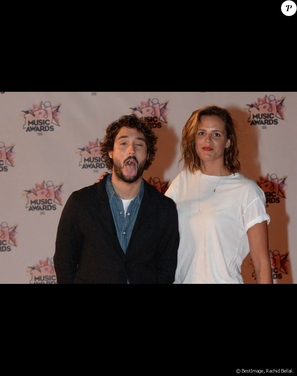 Laure Manaudou et son mari Jérémy Frérot à la 17e cérémonie des NRJ Music Awards au Palais des Festivals à Cannes © Rachid Bellak/Bestimage