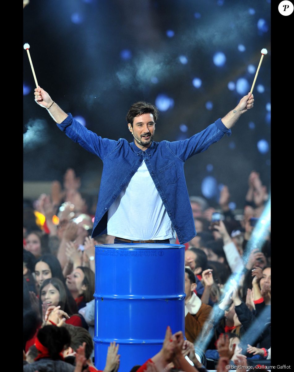 Exclusif - Jérémy Frérot lors de l'enregistrement de l'émission "La Chanson de l'Année 2019" aux Arènes de Nîmes, le 16 mai 2019. © Guillaume Gaffiot/Bestimage
