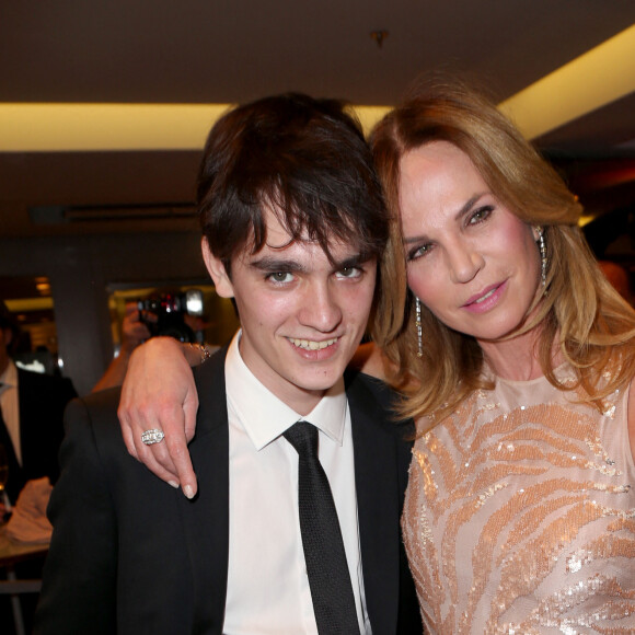 Alain-Fabien Delon et sa mère Rosalie Van Breemen - Soirée pour le lancement du magazine "People" en Allemagne à Berlin le 17 mars 2015.