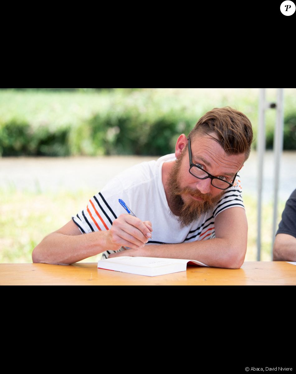 Joseph Ponthus à Chanceaux près Loches, le 25 août 2019, lors de la 2e édition des "Ecrivains Chez Gonzague Saint Bris". Photo par David Niviere/ABACAPRESS.COM