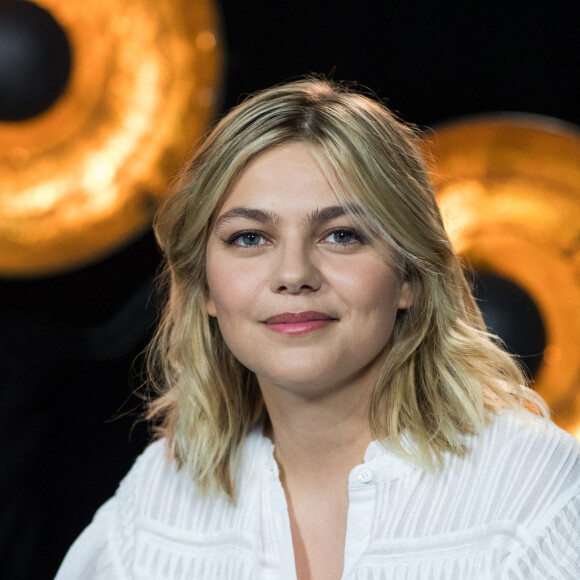 Exclusif -Louane Emera - Backstage de l'enregistrement de l'émission "La Chanson secrète 6" à la Scène musicale à Paris, qui sera diffusée le 12 décembre sur TF1. Le 8 septembre 2020 Après le succès des précédentes éditions, " La chanson secrète " © Gaffiot-Moreau / Bestimage