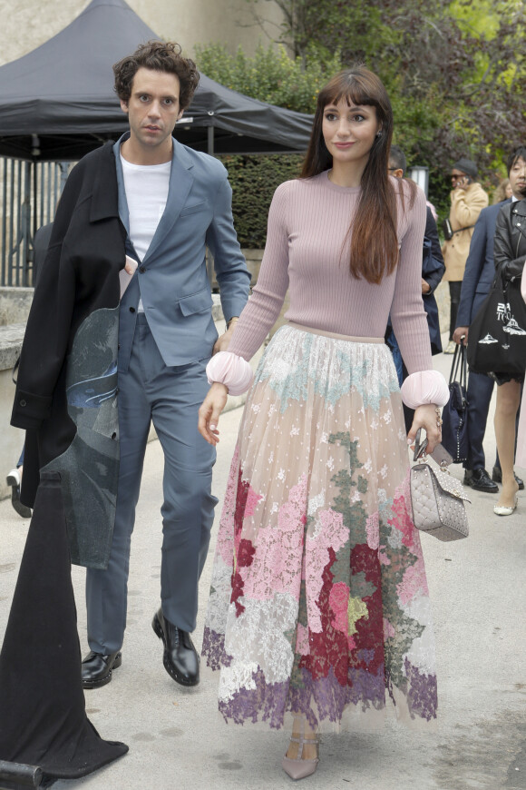 Mika et sa soeur Paloma Penniman à la sortie d'un défilé Valentino, lors de la Fashion Week de Paris. Le 29 septembre 2019. © Veeren-Clovis/Bestimage 